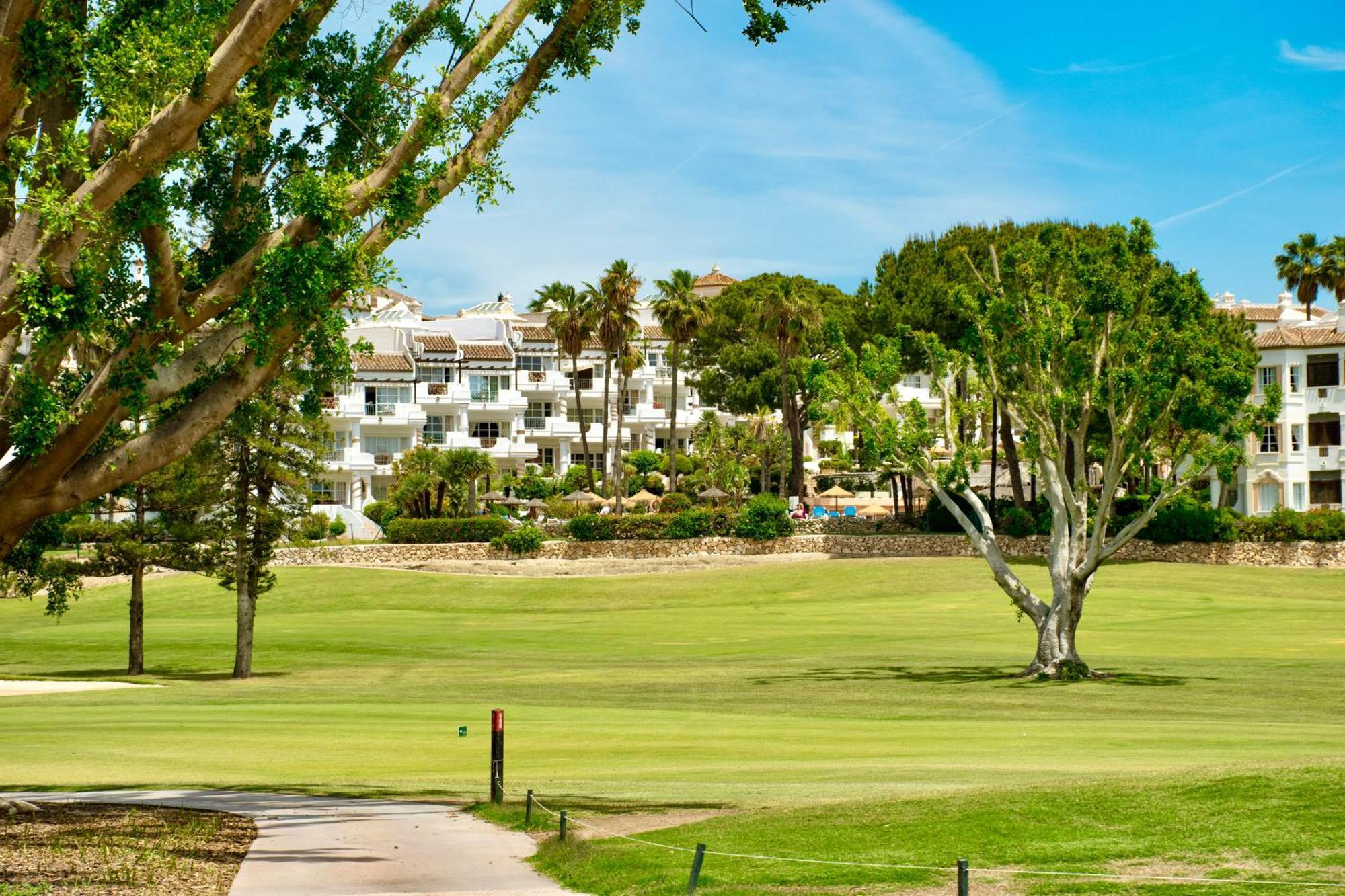 Apartamento Leos Mijas Golf Fuengirola Exterior foto