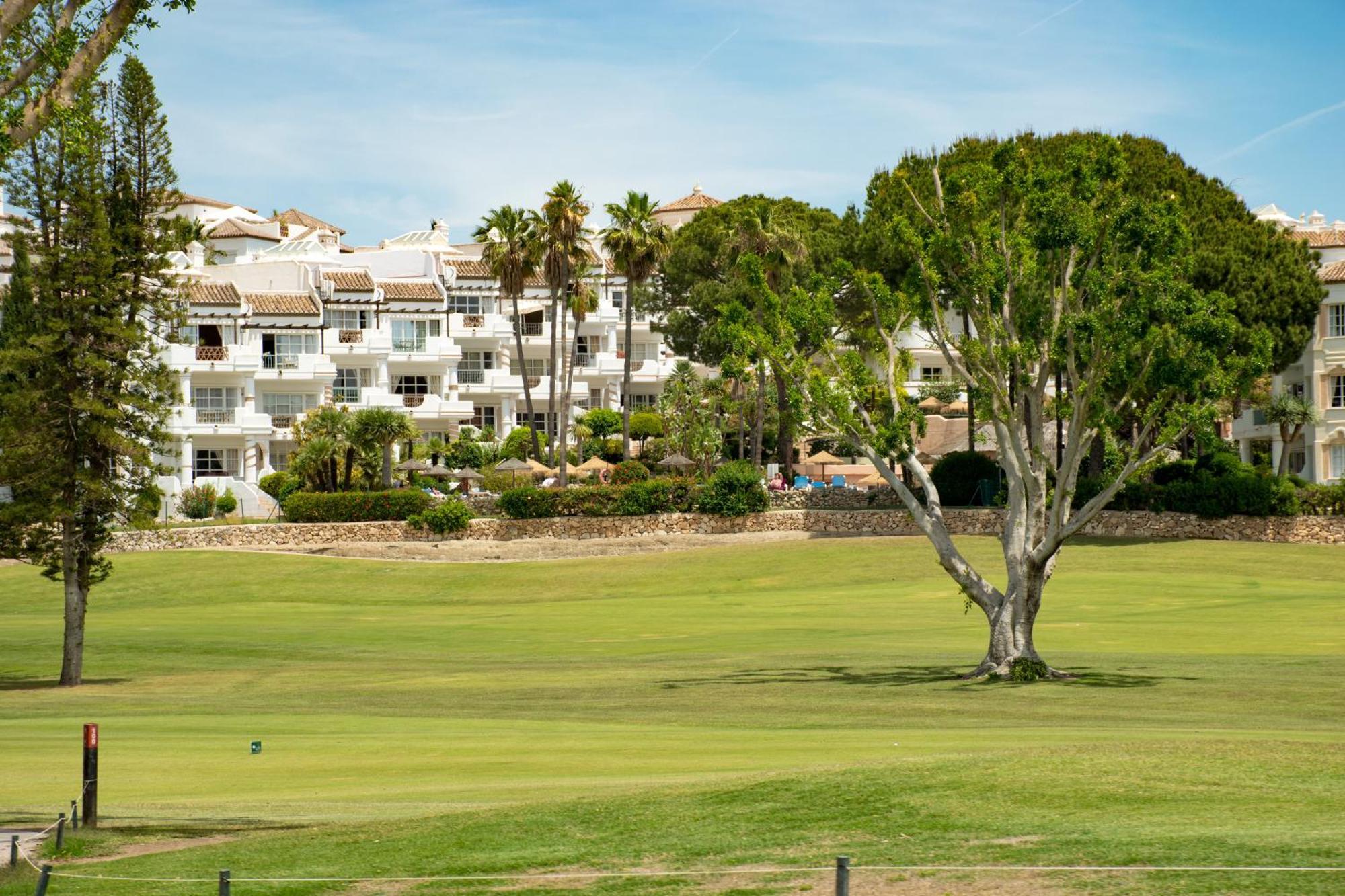 Apartamento Leos Mijas Golf Fuengirola Exterior foto